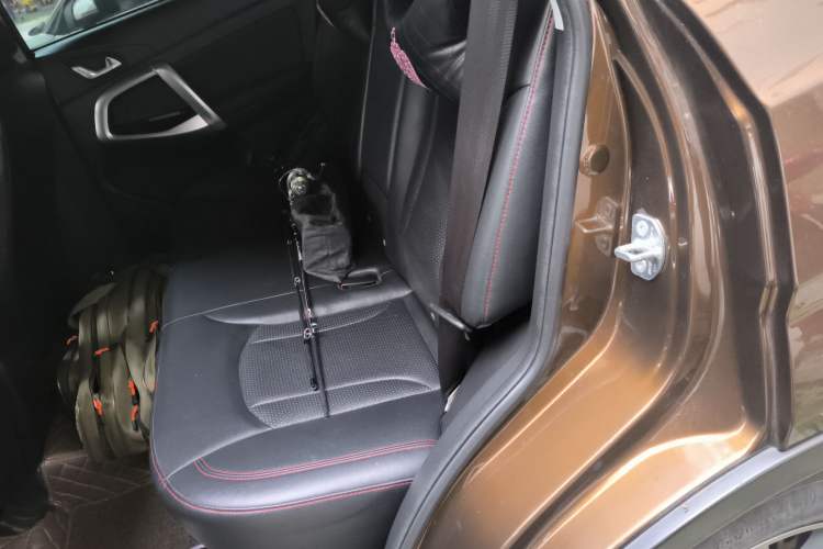 Used Cowin X5 2017 2.0L Manual Luxury Version Left Rear Seat