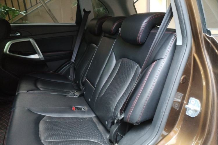 Used Cowin X5 2017 1.5T CVT Luxury Model Left Rear Seat