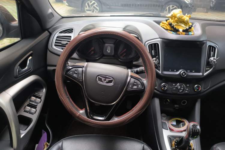 Used Cowin X5 2017 2.0L Manual Luxury Version Steering Wheel