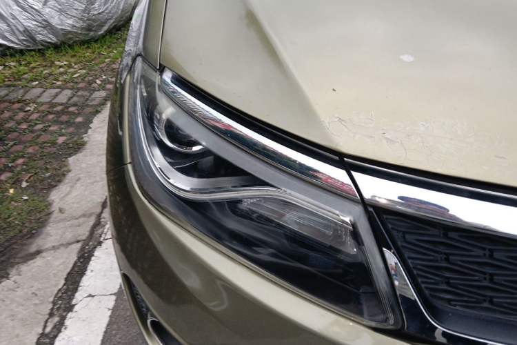 Used Cowin X5 2017 1.5T CVT Luxury Model Right Front Headlight