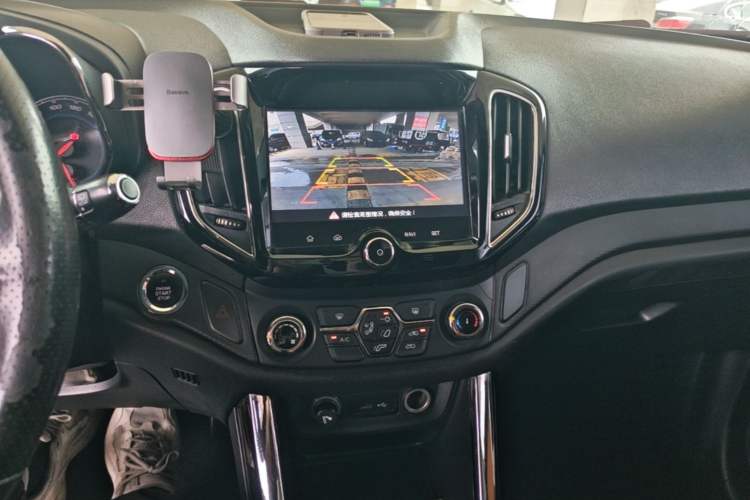 Used Cowin X5 2017 1.5T Manual Luxury Model Audio And AC Panel