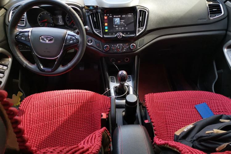 Used Cowin X5 2017 1.5T Manual Flagship Model Center Console