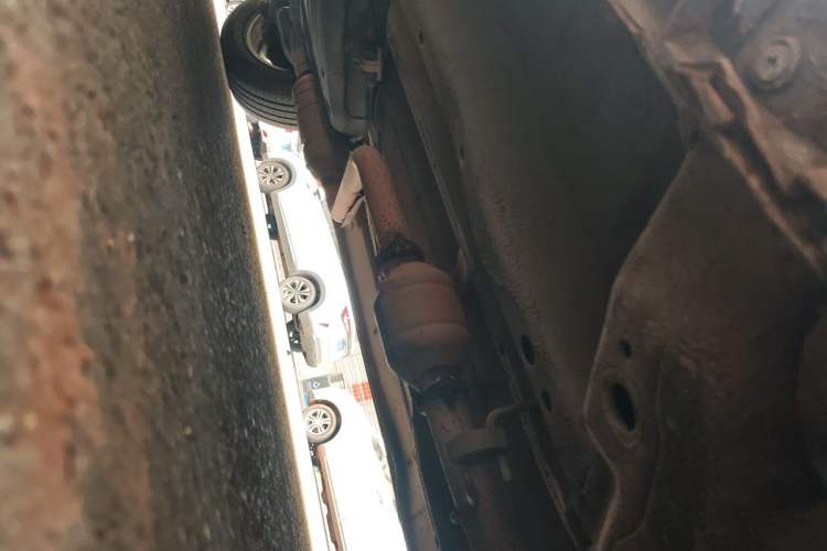 Used Cowin X5 2017 1.5T CVT Luxury Model Chassis Front Right