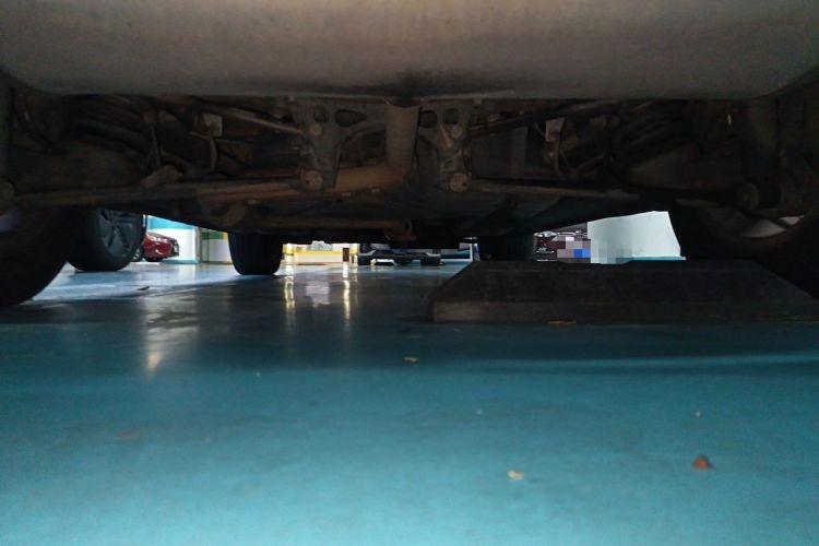 Used Cowin X5 2017 2.0L Manual Luxury Version Chassis Front
