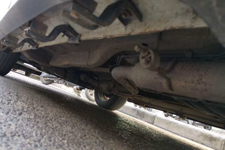 Used Cowin X5 2017 1.5T Manual Flagship Model Chassis Rear Left
