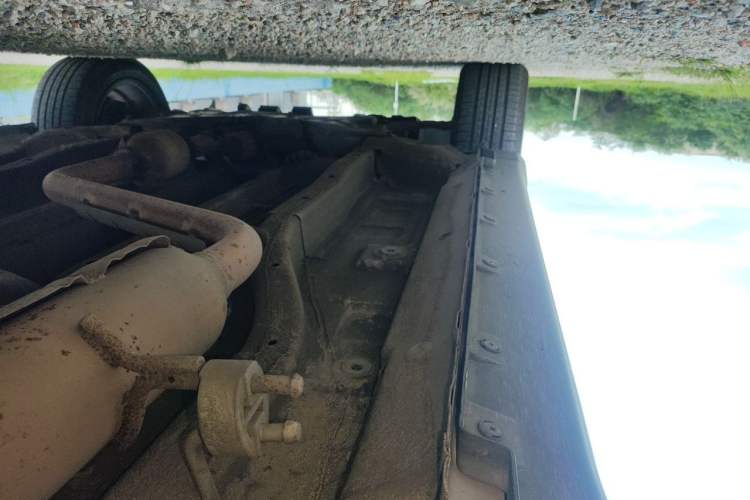 Used Cowin X5 2017 1.5T CVT Luxury Model Chassis Rear Left