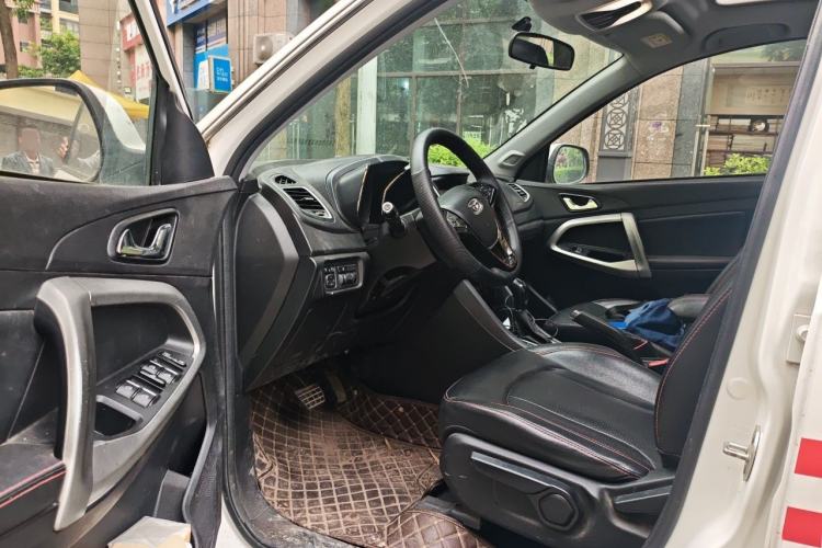 Used Cowin X5 2017 1.5T CVT Luxury Model Driver Seat