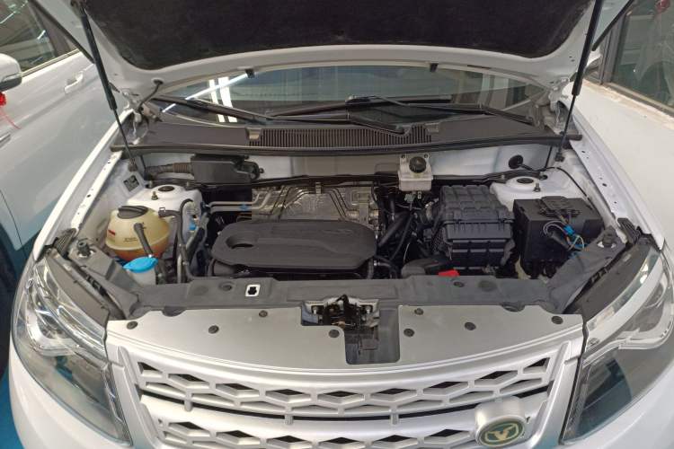 Used Cowin X5 2017 1.5T CVT Luxury Model Engine Bay