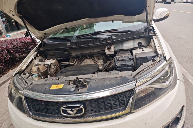 Used Cowin X5 2017 1.5T CVT Luxury Model Engine Bay