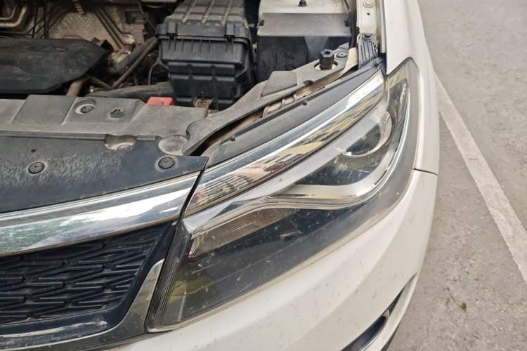 Used Cowin X5 2017 1.5T CVT Luxury Model Engine Bay Left