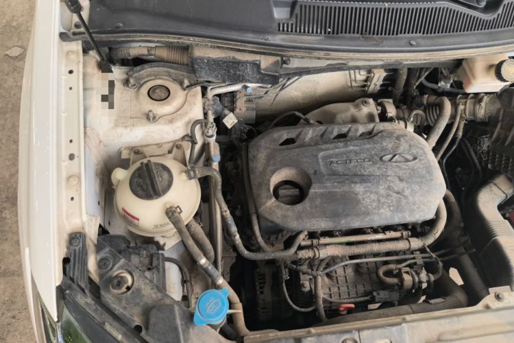 Used Cowin X5 2017 1.5T Manual Luxury Model Engine Bay Right