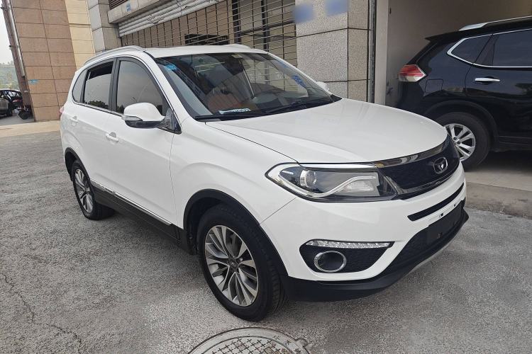 Used Cowin X5 2017 1.5T Manual Luxury Model Front Right 45 Deg