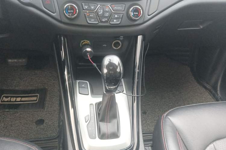 Used Cowin X5 2017 1.5T CVT Flagship Model Gear Lever