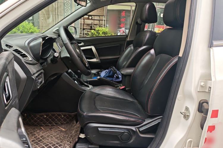 Used Cowin X5 2017 1.5T CVT Luxury Model Left Front Seat