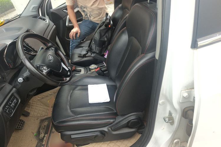 Used Cowin X5 2017 1.5T CVT Luxury Model Left Front Seat