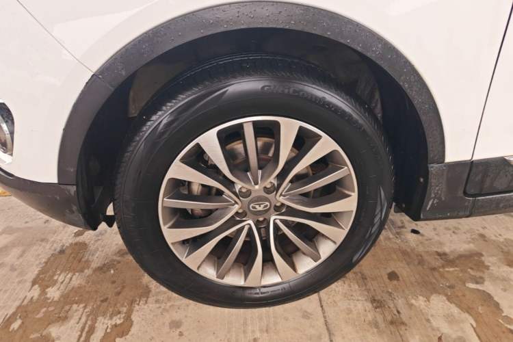 Used Cowin X5 2017 1.5T Manual Luxury Model Left Front Wheel Hub