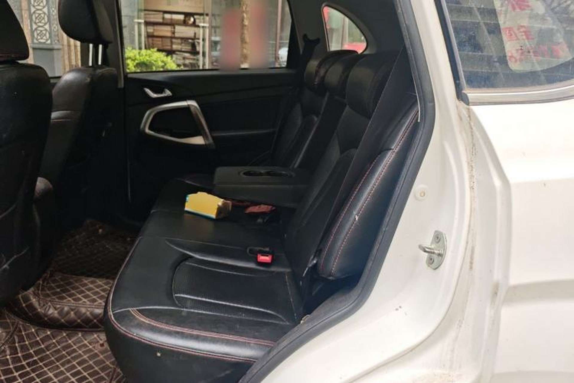 Used Cowin X5 2017 1.5T CVT Luxury Model Left Rear Seat