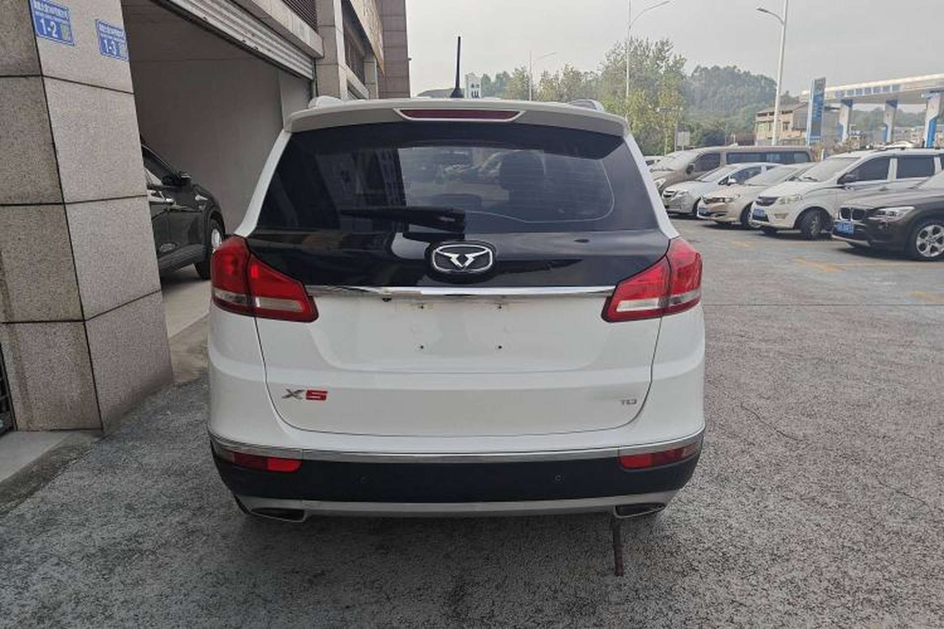 Used Cowin X5 2017 1.5T Manual Luxury Model Rear