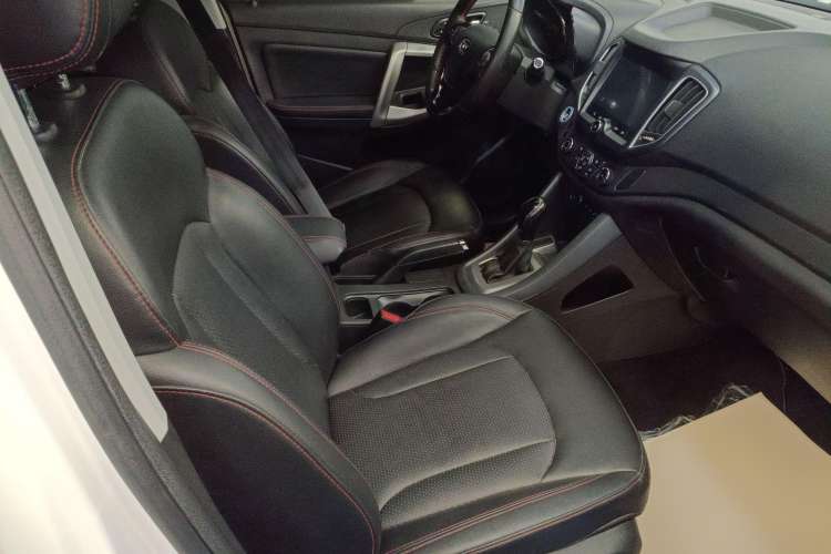 Used Cowin X5 2017 1.5T CVT Luxury Model Right Front Seat
