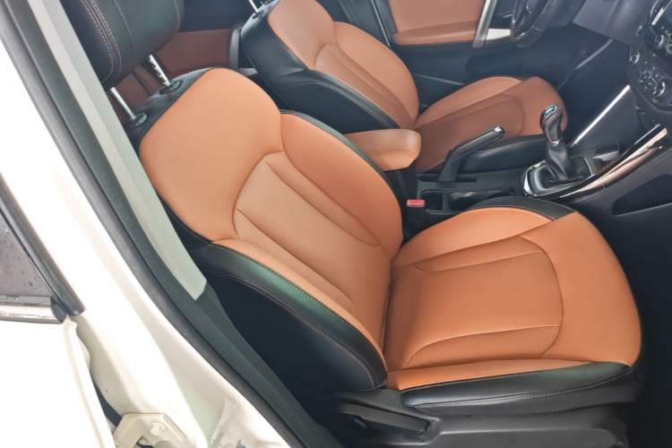 Used Cowin X5 2017 1.5T Manual Luxury Model Right Front Seat