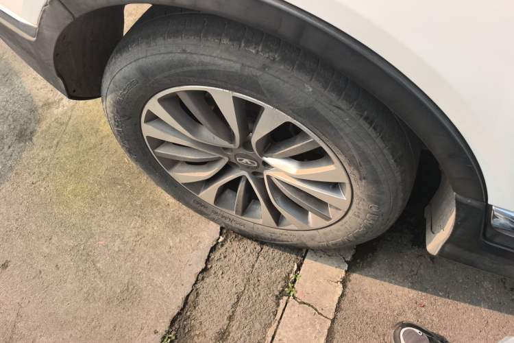 Used Cowin X5 2017 1.5T CVT Luxury Model Right Rear Wheel Hub
