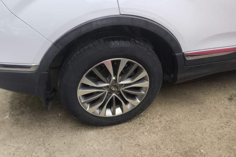 Used Cowin X5 2017 1.5T CVT Luxury Model Right Rear Wheel Hub