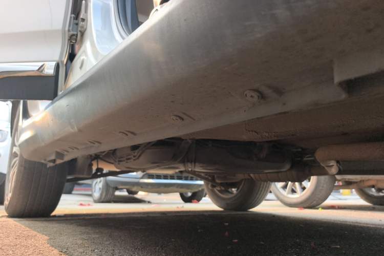 Used Cowin X5 2017 1.5T CVT Luxury Model Right Side Sill