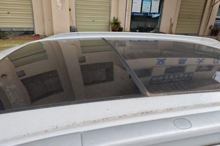 Used Cowin X5 2017 2.0L CVT Luxury Version Roof