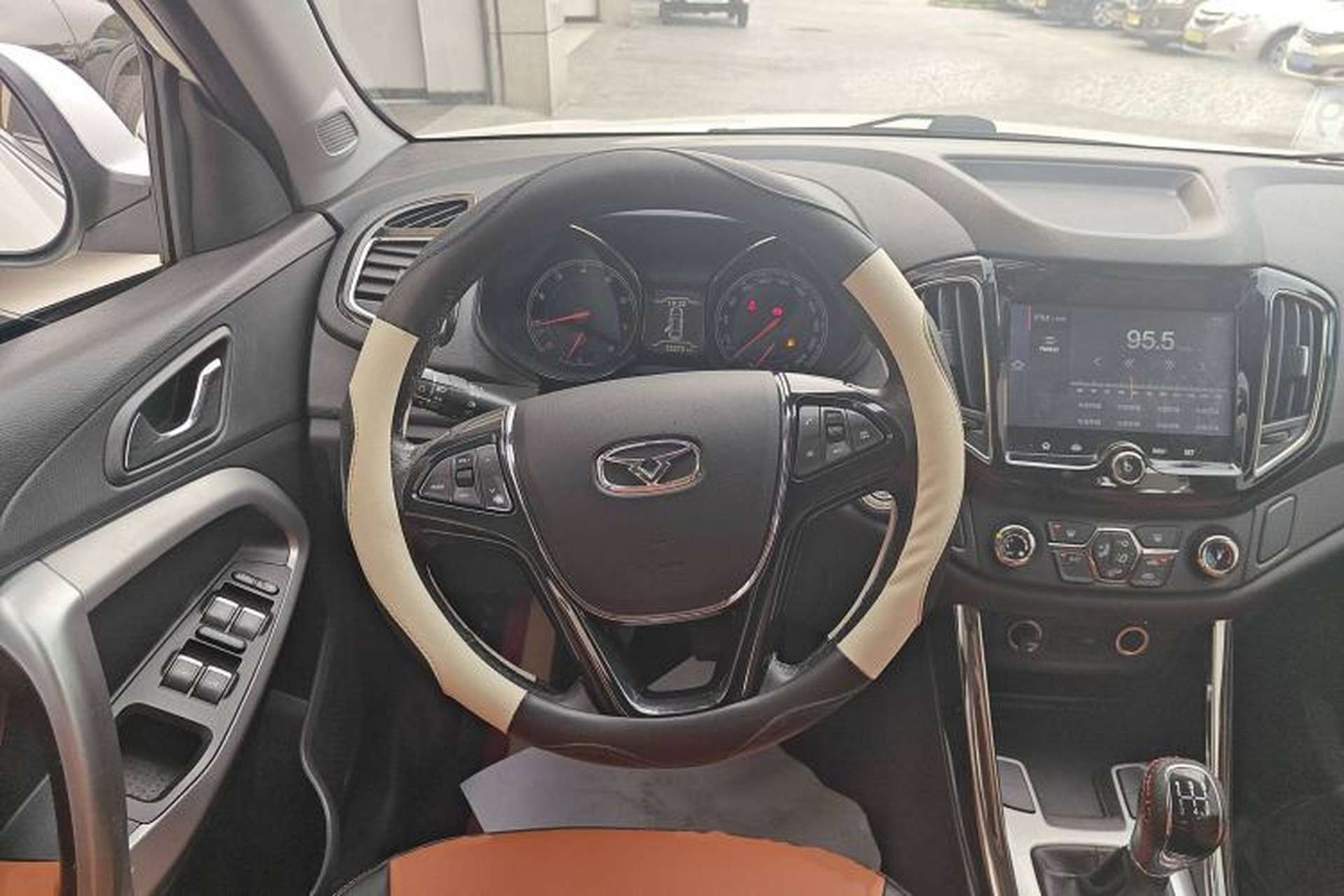 Used Cowin X5 2017 1.5T Manual Luxury Model Steering Wheel