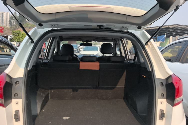 Used Cowin X5 2017 1.5T CVT Luxury Model Trunk