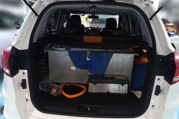 Used Cowin X5 2017 2.0L Manual Luxury Version Trunk