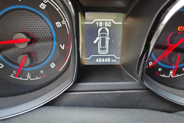 Used Cowin X5 2019 1.5T Manual Smart Edition China VI Standard Odometer Close Up