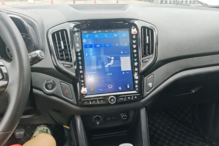 Used Cowin X5 2019 1.5T Manual Smart Edition China VI Standard Audio And AC Panel