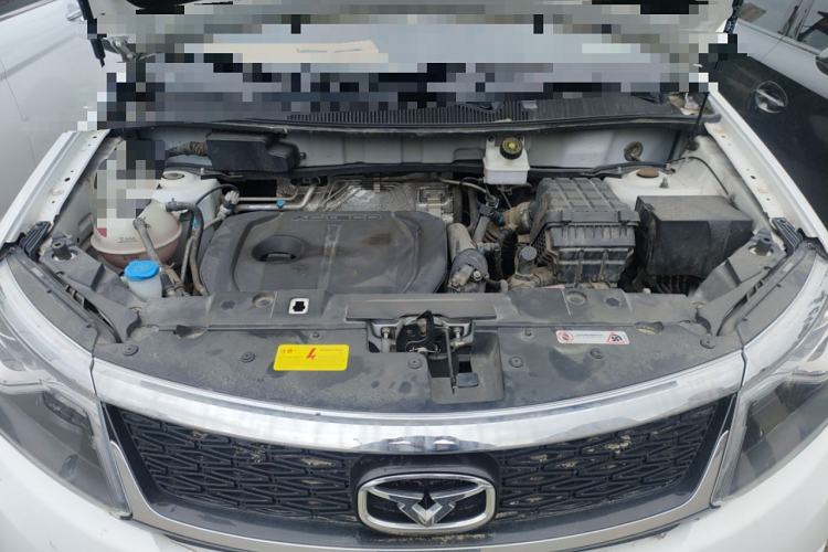 Used Cowin X5 2019 1.5T Manual Smart Edition China VI Standard Engine Bay
