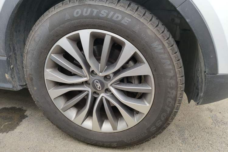 Used Cowin X5 2019 1.5T Manual Smart Edition China VI Standard Right Front Wheel Hub