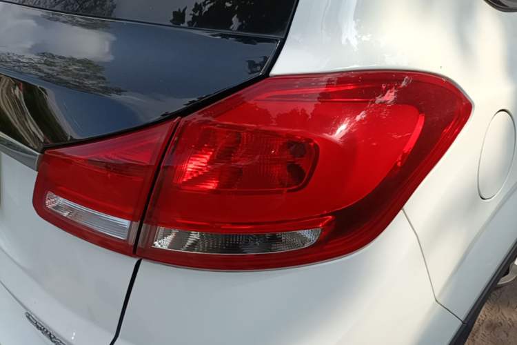 Used Cowin X5 2019 1.5T Manual Smart Edition China VI Standard Right Rear Taillight