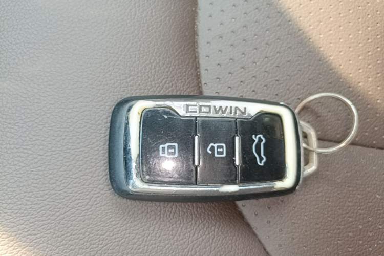 Used Cowin X5 2019 1.5T Manual Smart Edition China VI Standard Vehicle Key
