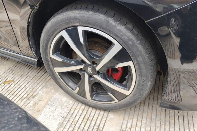 Used Cowin Xuandu 2021 1.5T CVT Prado Edition Right Front Wheel Hub