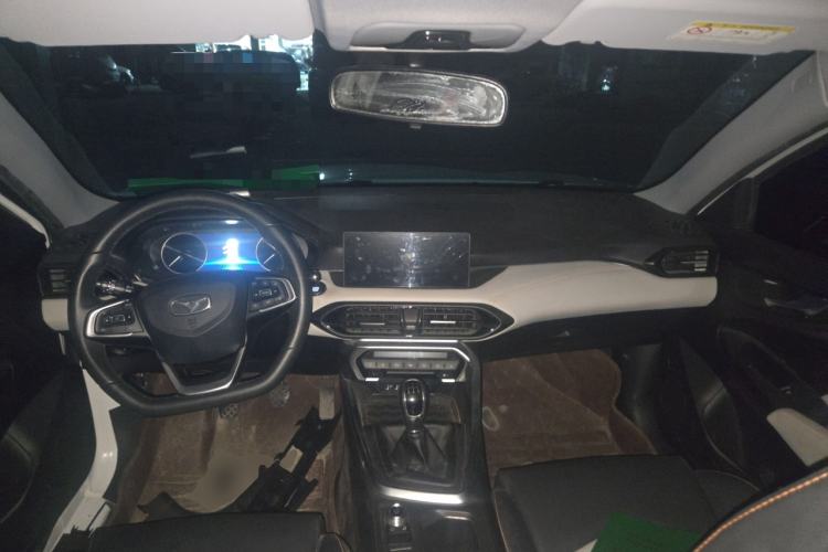 Used Cowin Xuandu 2021 1.5T Manual Comfort Edition Center Console