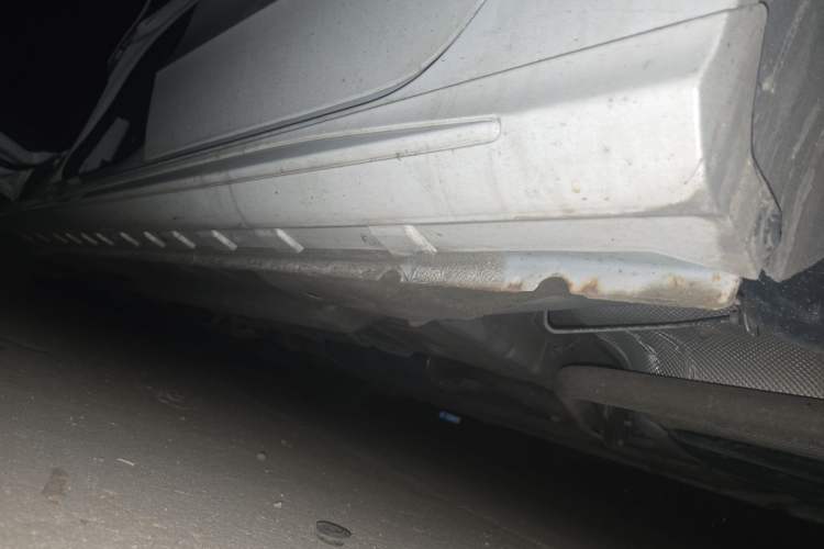 Used Cowin Xuandu 2021 1.5T Manual Comfort Edition Chassis Rear Left