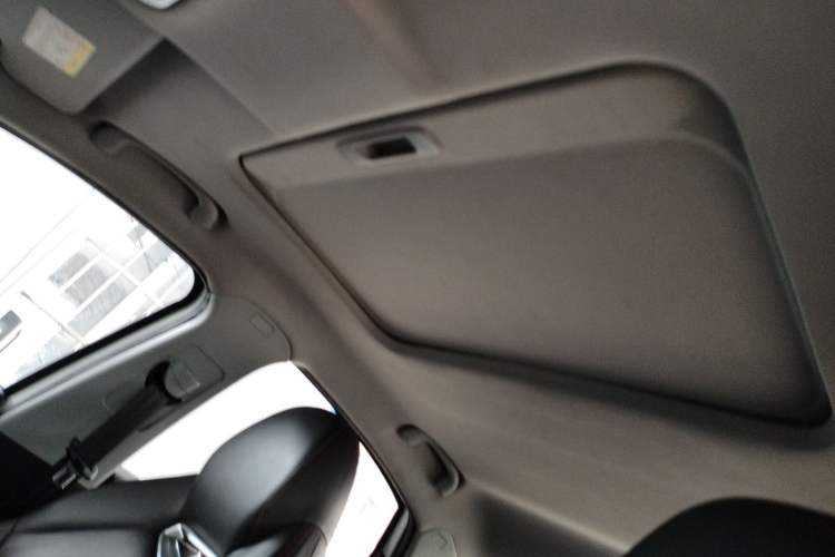 Used Cowin Xuandu 2021 1.5T CVT Xiongqi Edition Headliner