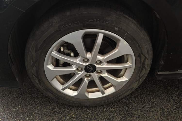 Used Cowin Xuandu 2021 1.5T CVT Zaqi Edition Left Front Wheel Hub