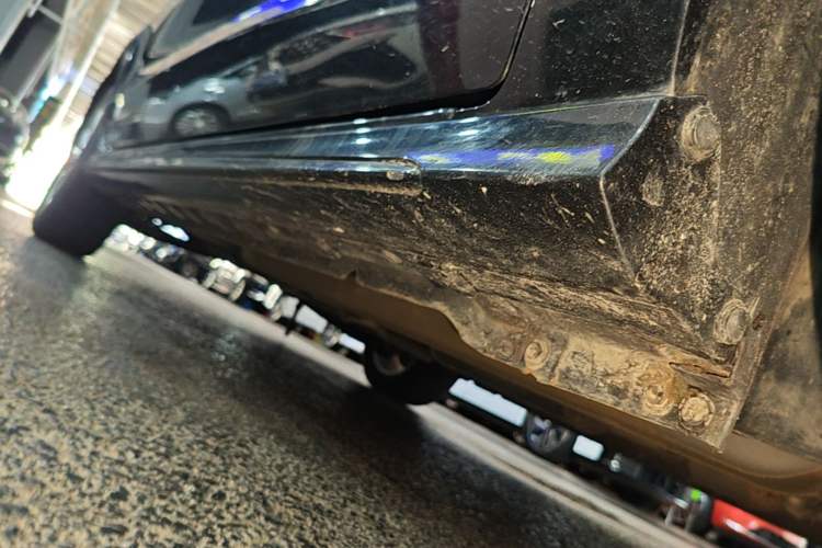 Used Cowin Xuandu 2021 1.5T CVT Zaqi Edition Right Side Sill