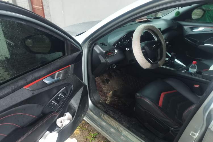 Used Cowin Xuandu 2021 1.5T Manual Comfort Edition Driver Seat