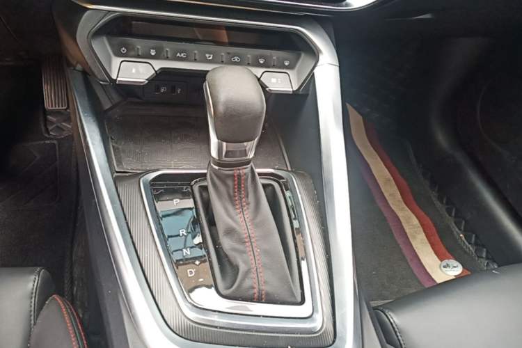 Used Cowin Xuandu 2021 1.5T CVT Xiongqi Edition Gear Lever