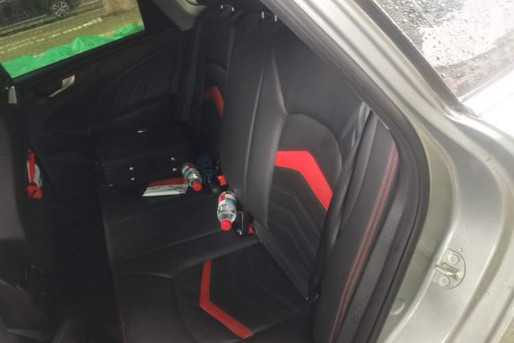 Used Cowin Xuandu 2021 1.5T Manual Comfort Edition Left Rear Seat