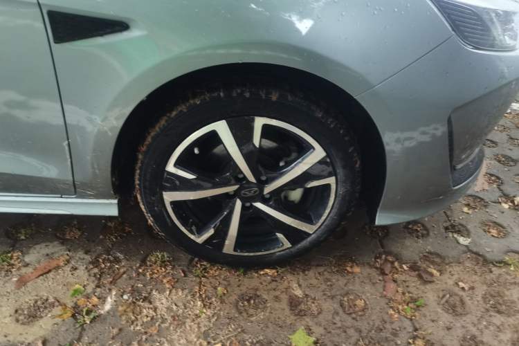 Used Cowin Xuandu 2021 1.5T Manual Comfort Edition Right Front Wheel Hub