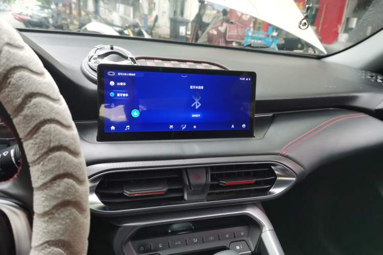 Used Cowin Xuandu 2021 1.5T CVT Xiongqi Edition Audio And AC Panel