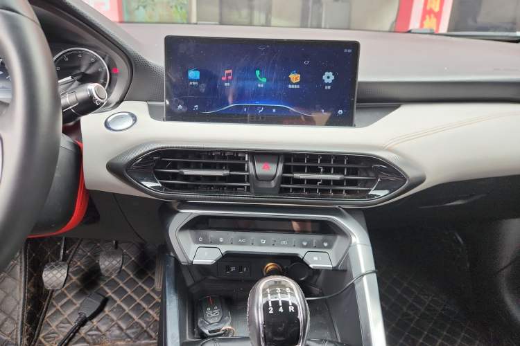 Used Cowin Xuandu 2021 1.5T Manual Bashe Edition Audio And AC Panel