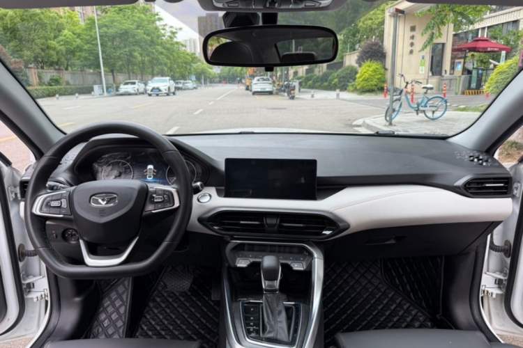Used Cowin Xuandu 2021 1.5T CVT Xiongqi Edition Audio And AC Panel